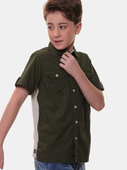 Boys’ 96% Cotton 4% Elastane (Spandex) Half Sleeves Green Solid Shirt with Box Pocket Flap and Sleeve Tabs – Perfect for Any Occasion